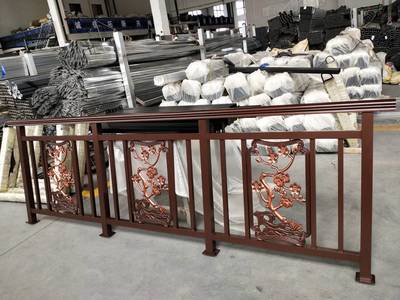 鋁藝陽臺護(hù)欄 廠家定制、價(jià)格解析與防盜網(wǎng)功能