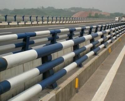 石家莊橋梁護(hù)欄與防護(hù)網(wǎng)市場(chǎng)動(dòng)態(tài) 安全防護(hù)需求持續(xù)增長(zhǎng)，技術(shù)創(chuàng)新引領(lǐng)行業(yè)升級(jí)